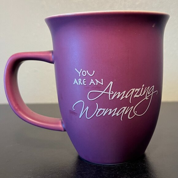 Set of 2 Abbey Press “You Are An Amazing Woman” Stoneware Mugs ~ Green & Purple - Picture 3 of 12